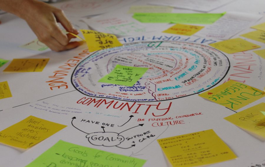 Dyke Line_auf_dem_Jungfernstieg_und_neuen_Jungfernstieg_und_auf_Booten_auf_der_Binnenalster_002