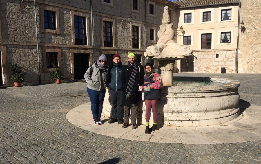 photo_5215604381146280335_y